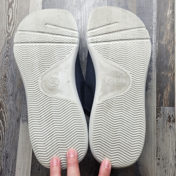 Kizik Sneakers Navy Blue Lace Up Men's 13 Womwn's 14.5 - Picture 6 of 7